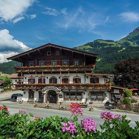 Kaiserhotel Neuwirt Оберндорф-ин-Тирол Екстериор снимка