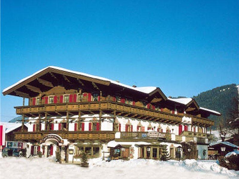 Kaiserhotel Neuwirt Оберндорф-ин-Тирол Екстериор снимка